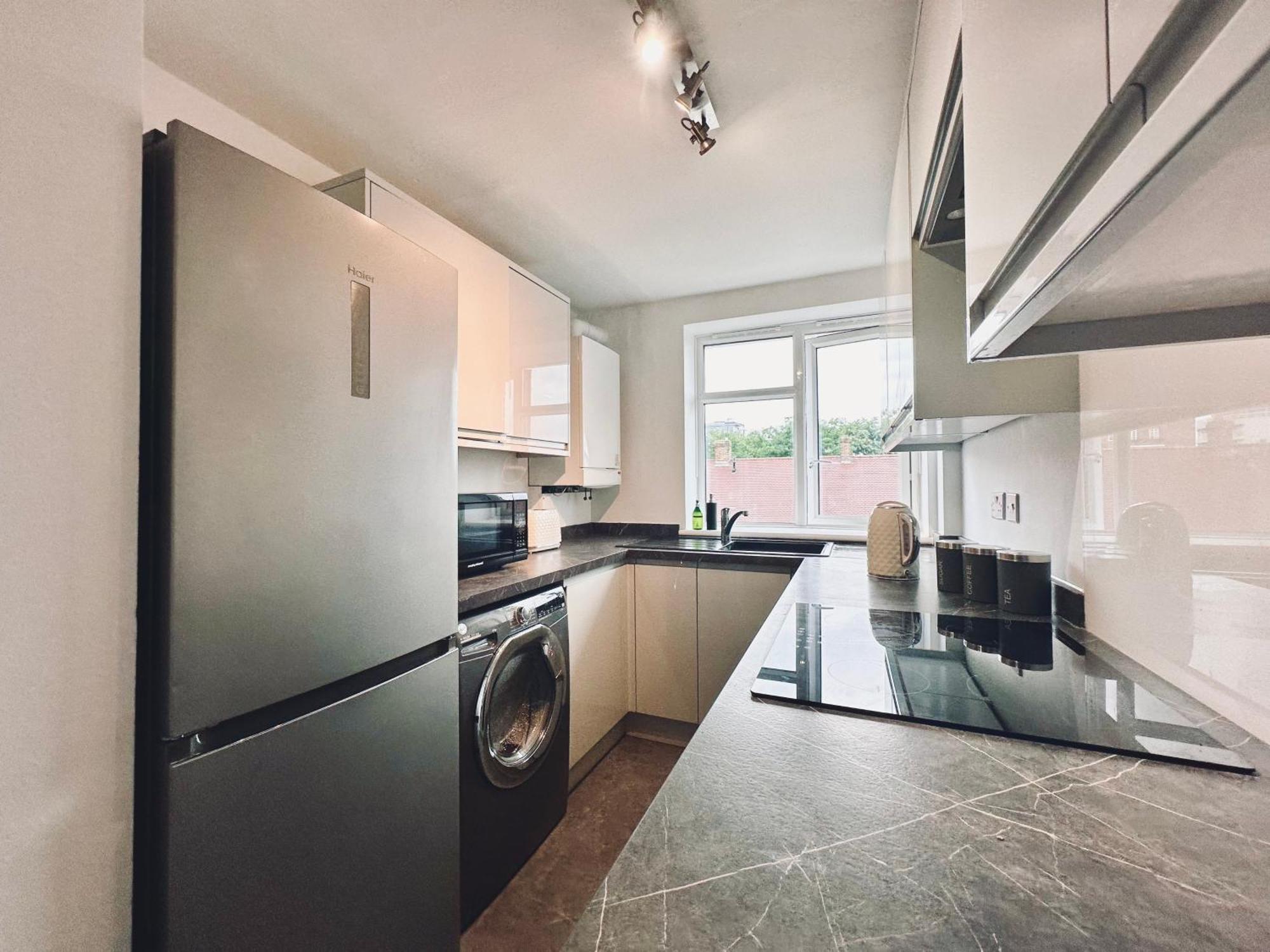 Spacious, Stylish Appartment Close To Transport Λονδίνο Εξωτερικό φωτογραφία
